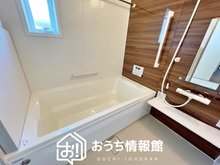岩村町（岩村駅） 2540万円 現地写真（浴室）　 浴室暖房乾燥機付き。１坪タイプで広々です。