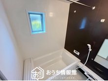 寺家１（鼓ケ浦駅） 2080万円・2180万円 現地写真（浴室） 浴室暖房乾燥機付き。１坪タイプで広々です。