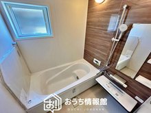 日永４（南日永駅） 3098万円 現地写真（浴室） 浴室暖房乾燥機付き。１坪タイプで広々です。