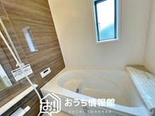 鏡島（西岐阜駅） 2390万円・2790万円 現地写真（浴室） 浴室暖房乾燥機付き。１坪タイプで広々です。