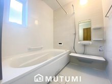 中山町（菖蒲池駅） 3580万円 現地写真（浴室） 浴室暖房乾燥機付き。１坪タイプで広々です。