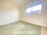狐井（近鉄下田駅） 3280万円・3380万円 現地写真（和室） 大壁仕様の新和室。くつろぎの空間です。