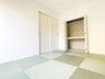 育ケ丘町（樫山駅） 2080万円・2180万円 現地写真（和室） 大壁仕様の新和室。くつろぎの空間です。