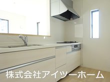 南井町（筒井駅） 2480万円 浄水器付システムキッチンです！