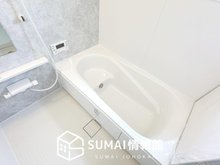 Livele　Garden.S　姫路市大津区平松　第３期　全３邸　【一戸建て】 現地写真（浴室） 浴室暖房乾燥機付き。１坪タイプで広々です。