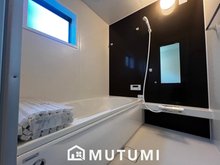左京１（平城山駅） 3980万円 現地写真（浴室） 浴室暖房乾燥機付き。１坪タイプで広々です。