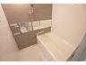 シャトー富士 浴室新調しました。浴室乾燥機付きで洗濯物の室内干しもラクラク♪しっかり換気できるのでカビの発生が抑えられお掃除の手間も軽減されます。
