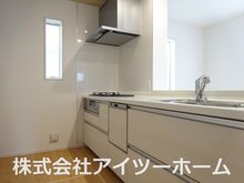 小泉町（大和小泉駅） 2580万円 浄水器付きシステムキッチン！