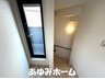 長野西（千里丘駅） 3280万円 【階段写真】 ２Fのリビングからバルコニーに簡単に出れます♪