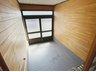 飾磨区中島（飾磨駅） 2180万円 現地写真（玄関） 明るく開放的な広さです。