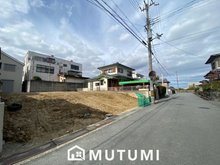 桜ケ丘１ 3280万円 前面道路含む現地写真
