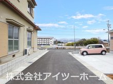 小泉町（大和小泉駅） 3180万円 前面道路含む現地写真