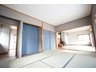 仁川高丸３（仁川駅） 3480万円 和室はリビングに隣接します。 間仕切りを写真のように開放すれば、大空間をリビングとしてご利用頂けます。