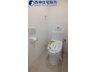 サンロイヤル加古川リバージュ2号館 トイレはウォシュレット付きになっています。現地（2023年6月27日）撮影