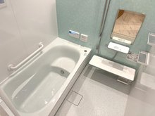 野里町（大和田駅） 3180万円 小窓のある１帖タイプの浴室！ゆっくりと疲れをとってくれるお風呂です♪
