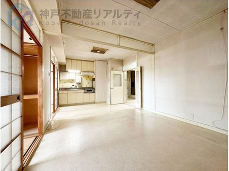 新吉田第3住宅 ◇余分な柱がない構造ですので、家具レイアウト等、室内の使い方が広がります♪