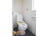 大久保町山手台２ 3580万円 B号棟2階トイレ 最新の節水タイプ。 温水洗浄便座付き。