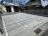 魚住町西岡（魚住駅） 3580万円 駐車場は並列2台お停め頂けます。交通量も少なめなので、駐車も安心ですね。現地（2024年3月4日）撮影