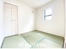 大字三吉（箸尾駅） 2480万円 現地写真（和室） 大壁仕様の新和室。くつろぎの空間です。