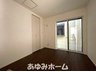 茨田大宮３（門真南駅） 4080万円 【１F洋室写真】 １Fには洋室があり、大きなWICがあります♪