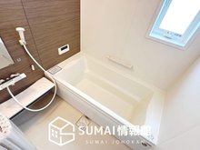 勝原区宮田 2380万円 現地写真(浴室) 浴室暖房乾燥機付き。１坪タイプで広々です。