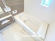 志染町広野２（志染駅） 2580万円 現地写真(浴室) 浴室暖房乾燥機付き。１坪タイプで広々です。