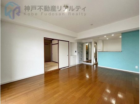 須磨・名谷ハウス ◆室内リフォーム済みにつき綺麗ですよ♪