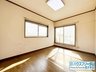 桃山台４ 1100万円 ◆バルコニーに繋がる６帖の洋室は、２面採光で明るいです