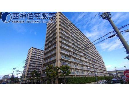 加古川グリーンシティD棟 JR加古川駅　徒歩約10分の立地です。　通勤・通学に便利なエリアです。現地（2023年9月）撮影