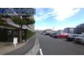 加古川グリーンシティD棟 マンション敷地内には駐車場がございます。空き状況は契約前にご確認ください。現地（2023年9月）撮影