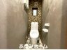 日之出町（寝屋川市駅） 2980万円 【トイレ写真】 節水温水ウォシュレット付きのトイレ♪壁付けのリモコンで操作が簡単にできます♪