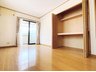 砥堀（砥堀駅） 1480万円 現地写真（寝室） 大容量の収納付で居住スペース広々使用できます。