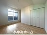 西福井３（豊川駅） 4380万円 【３号棟　洋室写真】 日当たりの良い洋室は２面から採光でき、風通しも良い過ごしやすいお部屋です♪