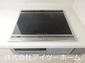 クレイドルガーデン桜井市河西第１　【一戸建て】 IHクッキングヒーターは、お料理の後のお掃除が簡単でとても便利です！