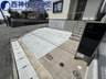 富士見が丘５（押部谷駅） 3080万円 駐車場は並列で2台お停め頂けます。道路幅員も広く、駐車も楽々ですね。現地（2024年3月14日）撮影