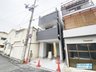 東大阪市大蓮南１丁目　【一戸建て】 閑静な住宅地に存しております、令和６年４月完成の新築戸建になります♪ 断熱等級４・一次エネルギー等級4を取得している省エネ基準適合住宅です☆ フラット35も対応可能です♪