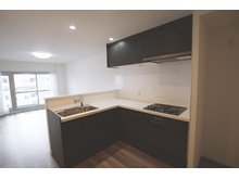 淀川パークハウス２号棟 システムキッチン新調。動く範囲が少なく動線の良いL型対面式キッチンです。