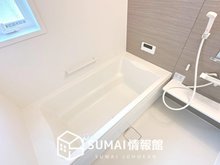 志染町東自由が丘３（志染駅） 2480万円 現地写真(浴室) 浴室暖房乾燥機付き。１坪タイプで広々です。