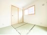 東菜畑２（菜畑駅） 3890万円 現地写真（和室） 大壁仕様の新和室。くつろぎの空間です。