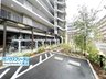 ブランニード河内小阪　 駐車場は現在空きがございます☆(令和5年2月現在。) お車持ちの家庭にも嬉しいですね♪