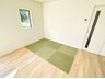 那波東本町（相生駅） 2180万円 現地写真（タタミコーナー） 大壁仕様の新和室。くつろぎの空間です。