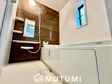 五ケ庄寺界道（黄檗駅） 2850万円 現地写真（浴室） 浴室暖房乾燥機付き。１坪タイプで広々です。