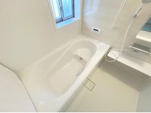 平岡町一色（東加古川駅） 2590万円 現地写真(浴室) 浴室暖房乾燥機付き。１坪タイプで広々です。