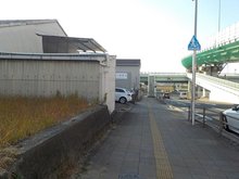 下町（和歌山市駅） 350万円 現地（2022年1月）撮影：整備された歩道