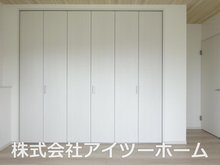 桜井市橋本・池之内４区画　【一戸建て】 全居室に収納スペースあり！居住空間を広く使用できます♪