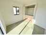 市（愛知川駅） 2080万円 現地写真（和室） 大壁仕様の新和室。くつろぎの空間です。