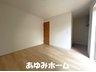 見付山２（茨木駅） 4880万円 【洋室写真】 大容量の収納付き♪子供部屋や寝室など多彩にお使いいただけます♪