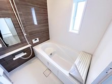 クレイドルガーデン和歌山市粟第３　【一戸建て】 浴室暖房乾燥機が標準装備