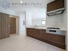 山下町（山陽明石駅） 5980万円 ◆食洗器付きの綺麗なキッチン♪ 家事がはかどります♪