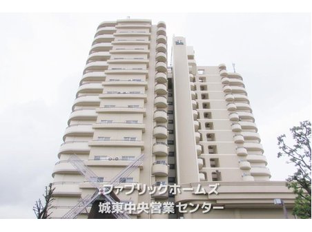 シャトーサンパークスクエア JR片町線「徳庵駅」、JR片町線・JRおおさか東線「放出駅」利用可能な11階建てマンションです。